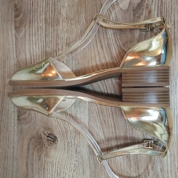 Nine West Womens Gild Metallic Closed Toe Ankle Strap Shoes Size 8M - Picture 4 of 12